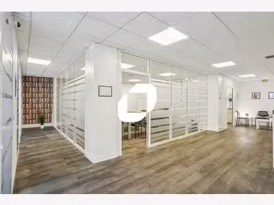 A louer Bureaux 160m² Paris