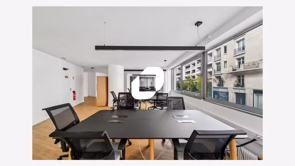 A louer Bureaux 230m² Paris
