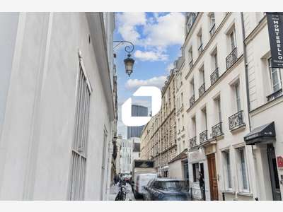 A louer Bureaux 2750m² Paris