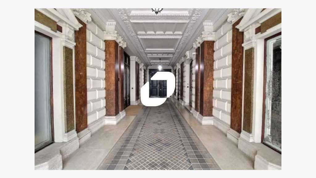 A louer Bureaux 235m² Paris