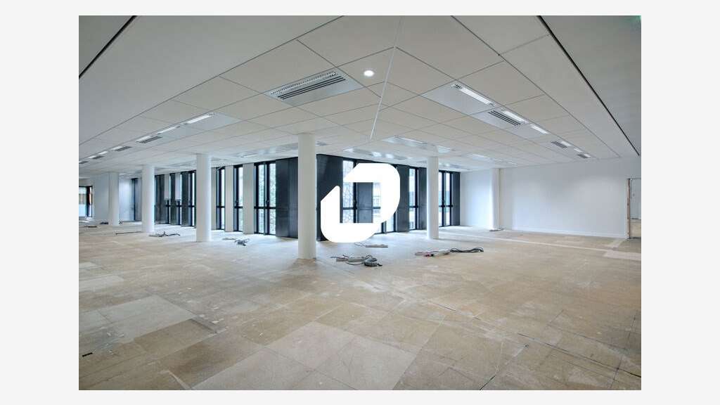 A louer Bureaux 1277m² Paris