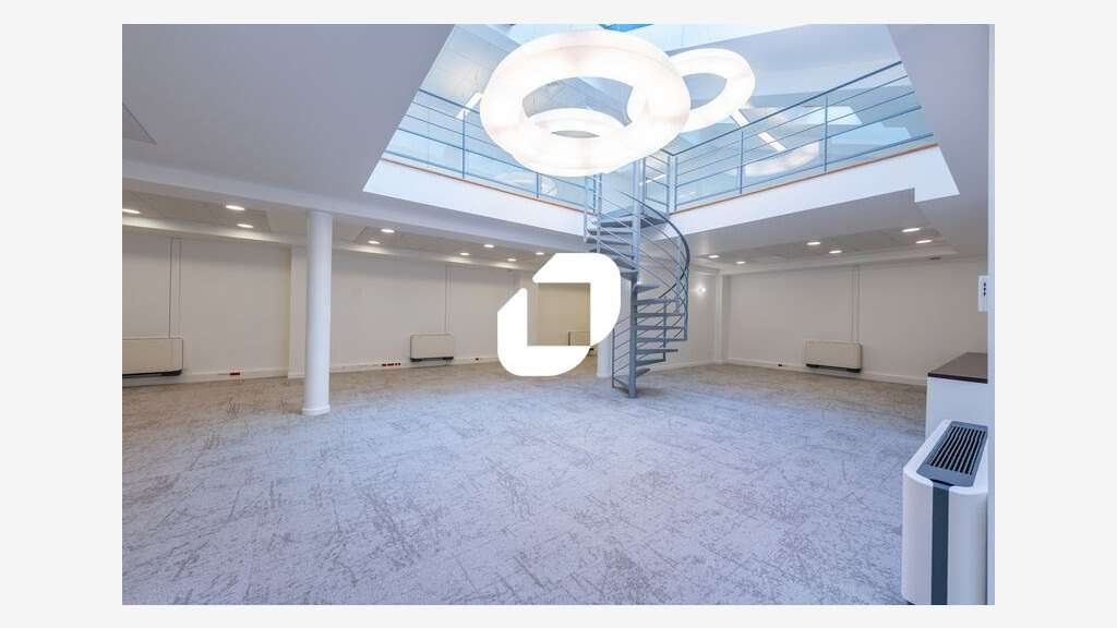 A louer Bureaux 333m² Paris