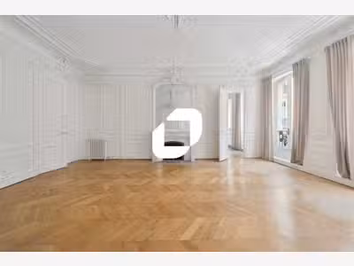 A louer Bureaux 328m² Paris