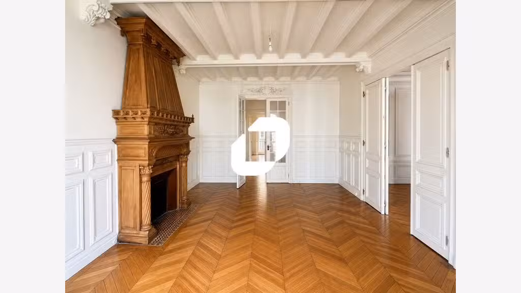 A louer Bureaux 338m² Paris