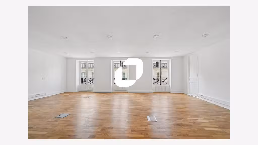 A louer Bureaux 626m² Paris