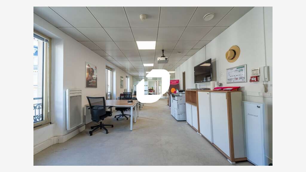 A louer Bureaux 94m² Paris
