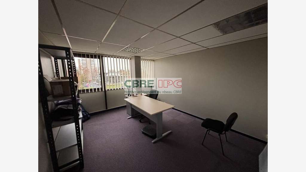 Location bureaux de 280m² en R+2 à Pau