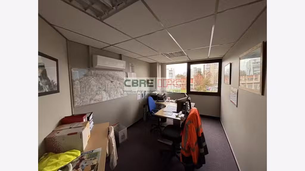 Location bureaux de 280m² en R+2 à Pau