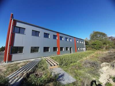 A LOUER BUREAUX NEUFS, plusieurs surfaces