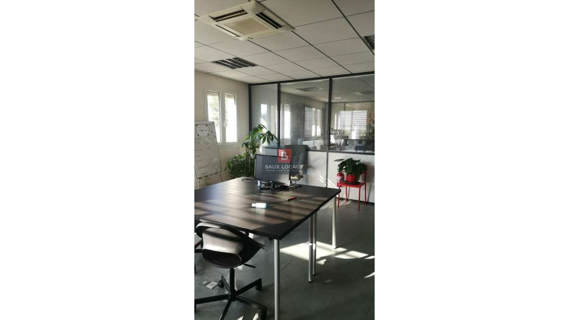 A louer bureaux 20m² en très bon état à Carpentras