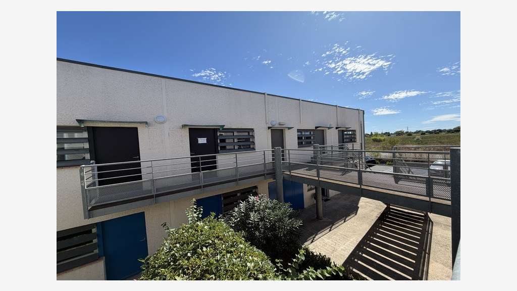 Bureaux de 200m² à louer au 1er étage à Pérols