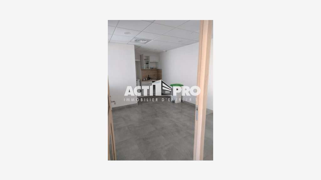 A louer bureaux 217m² en RDC Perpignan Technosud