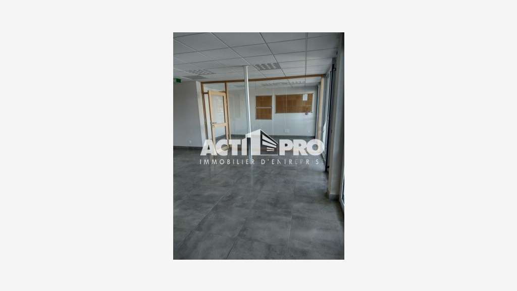 A louer bureaux 217m² en RDC Perpignan Technosud