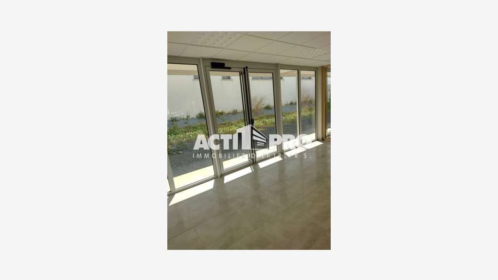A louer bureaux 217m² en RDC Perpignan Technosud