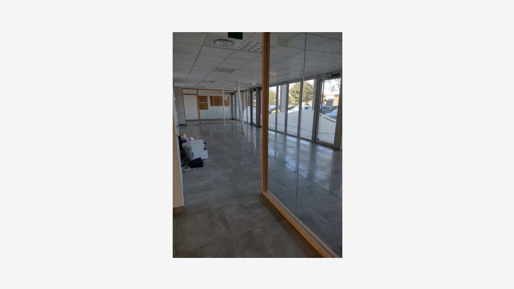 A louer bureaux de 464m² en Pyrénées Orientales