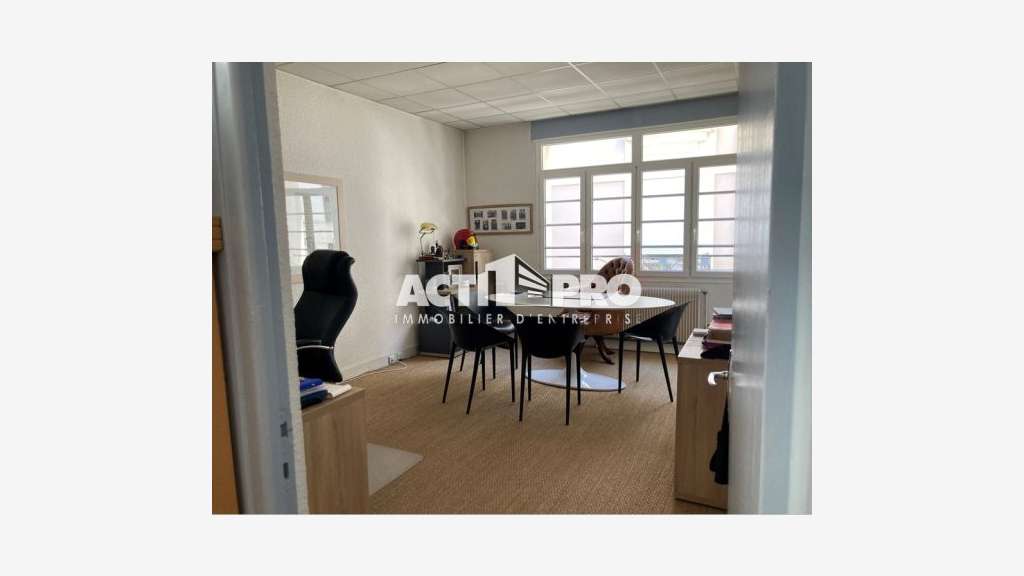 A louer bureaux de 213m² en Pyrénées Orientales