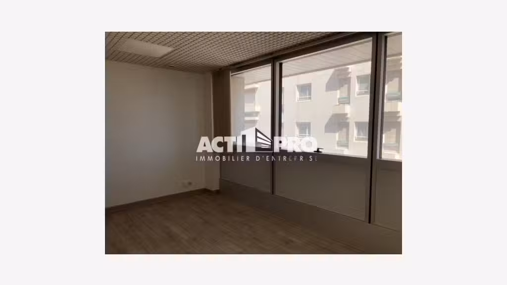 A louer bureaux de 47m² au 4ème étage Perpignan
