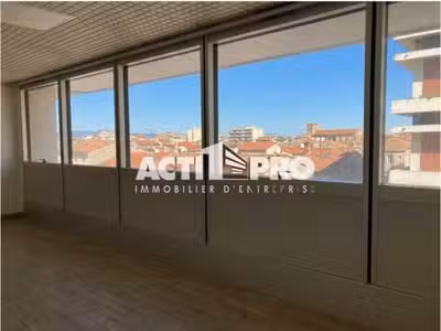 Bureaux - Pyrenees Orientales