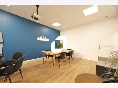 A louer Bureaux 130m² Persan