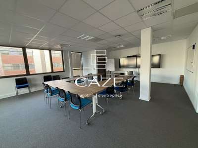 Bureaux à louer proche rocade à Pessac ZA Bersol
