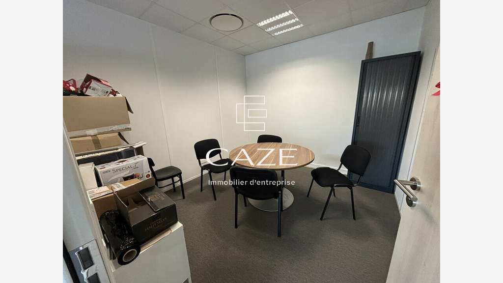 Bureaux à louer proche rocade à Pessac ZA Bersol