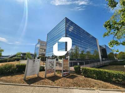A louer Bureaux 1402m² Poissy