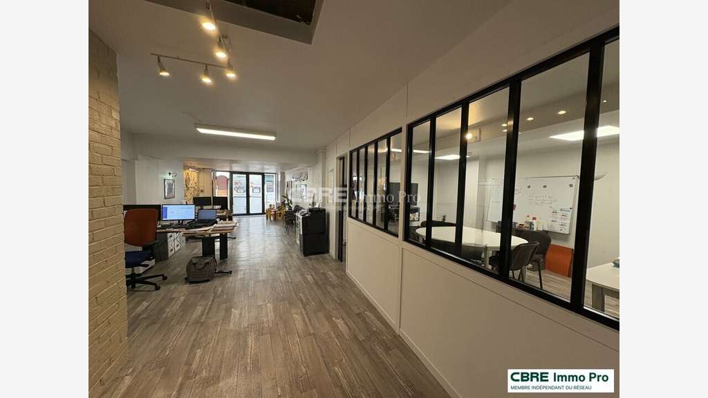 A louer bureaux 100m² empl stratégique Poitiers