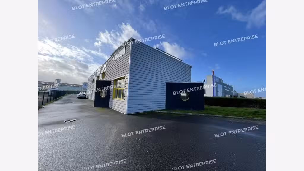 A louer bureaux de 179m² axe St Brieuc Lamballe