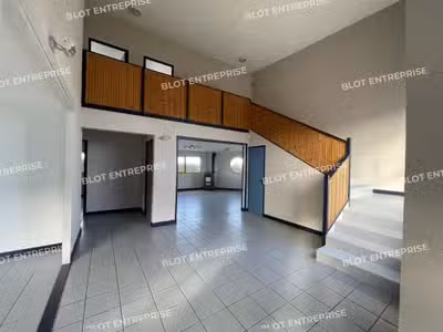 A louer bureaux de 128m² axe St Brieuc Lamballe