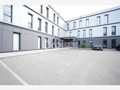 BUREAUX A LOUER - 204 m² - PUSIGNAN