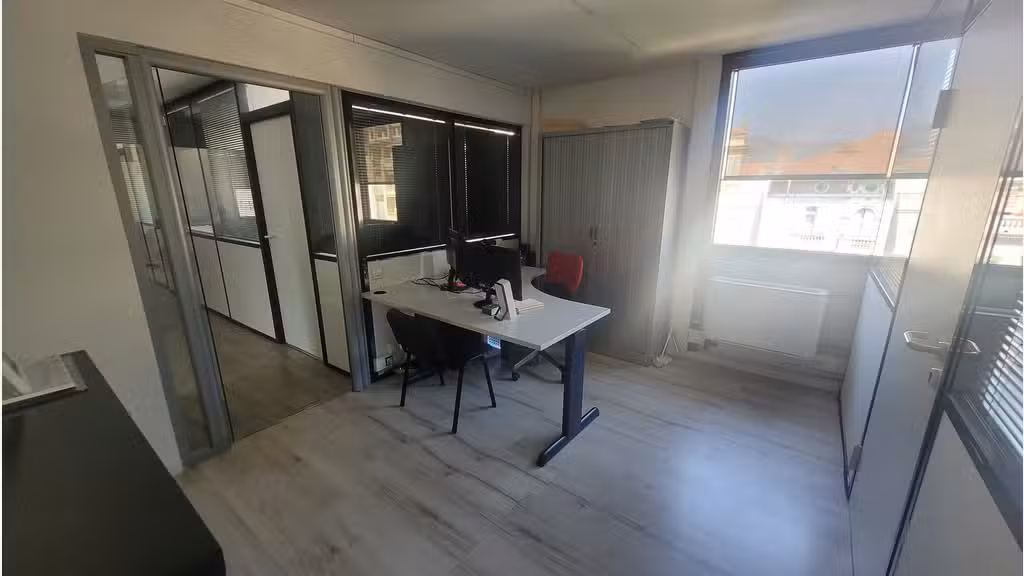 A louer bureaux à Nice quartier des Musiciens 