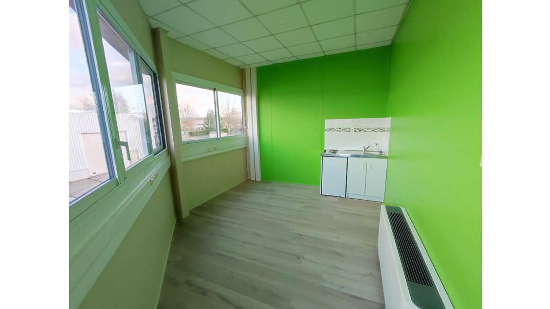Bureaux 212m² à louer proche Marne la Vallée