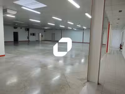 A louer Bureaux 975m² Quincy voisins