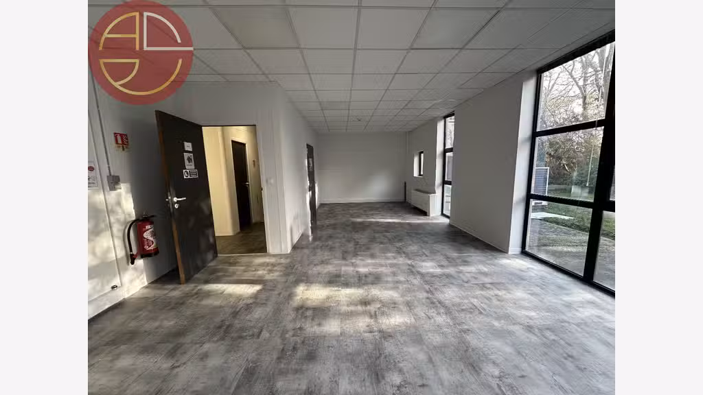 Bureaux à louer de 300m² à Ramonville-Saint-Agne