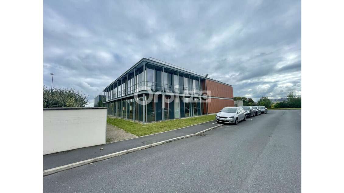 A louer bureau 102m² R+1 à Reims