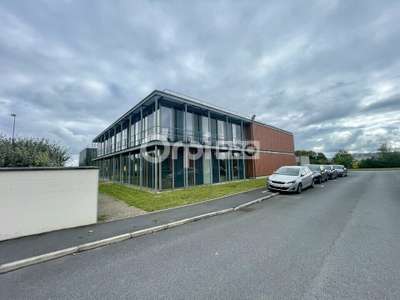 A louer bureau 102m² R+1 à Reims