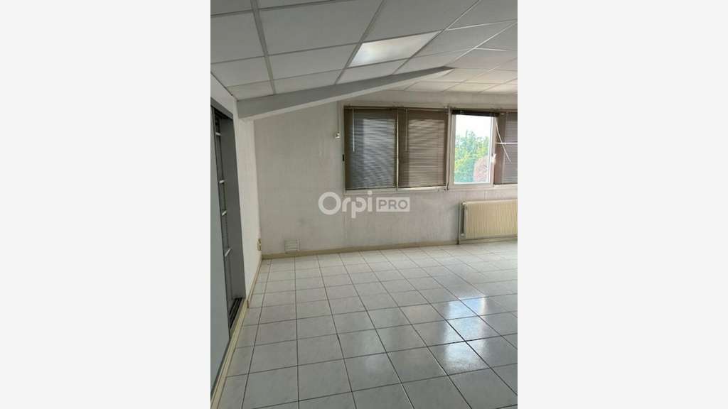 Loue espace pro de 300m² clés en main à Reims