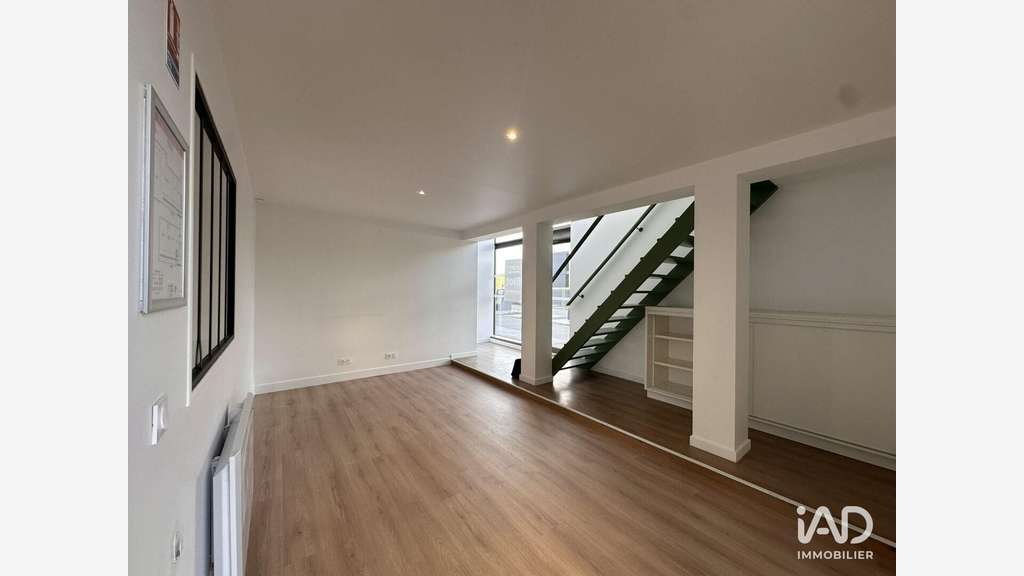A louer bureaux de 150m² à Rennes Plaine de Baud