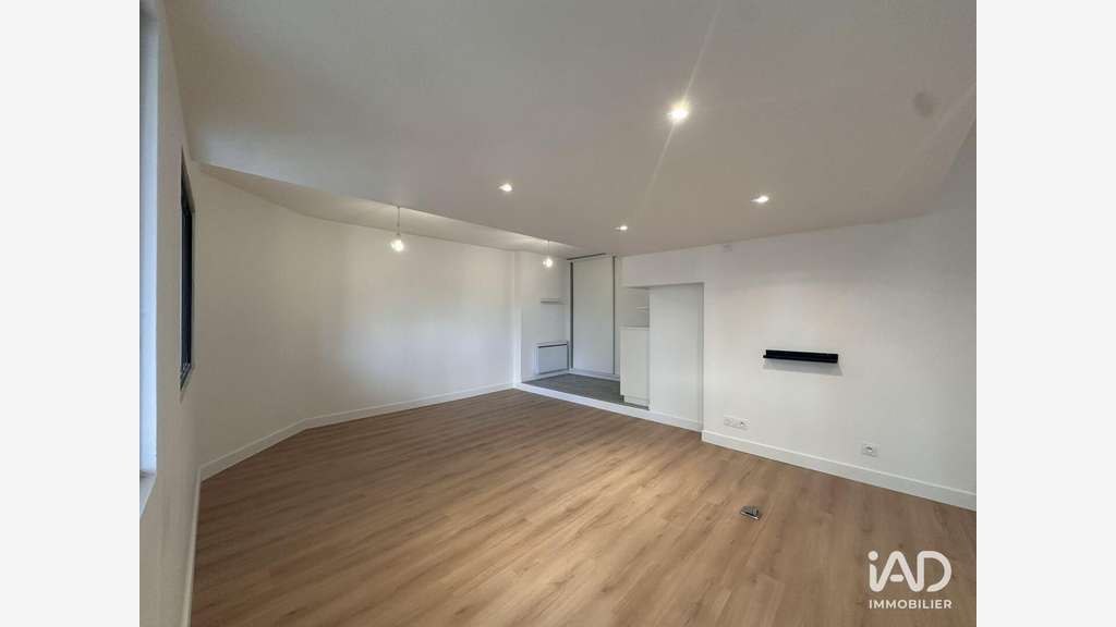 A louer bureaux de 150m² à Rennes Plaine de Baud