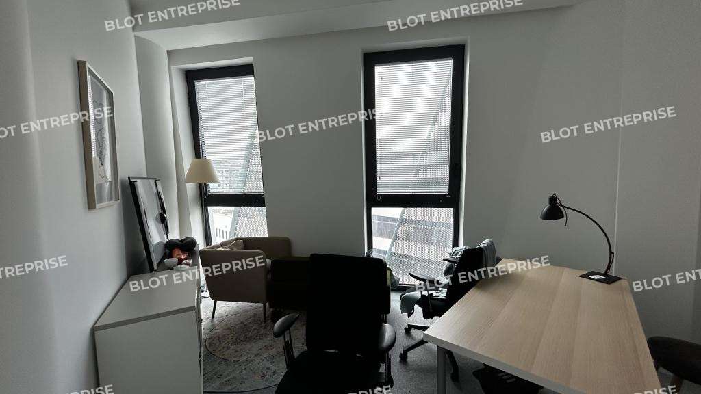 A louer bureaux de 317m² à Rennes Eurorennes