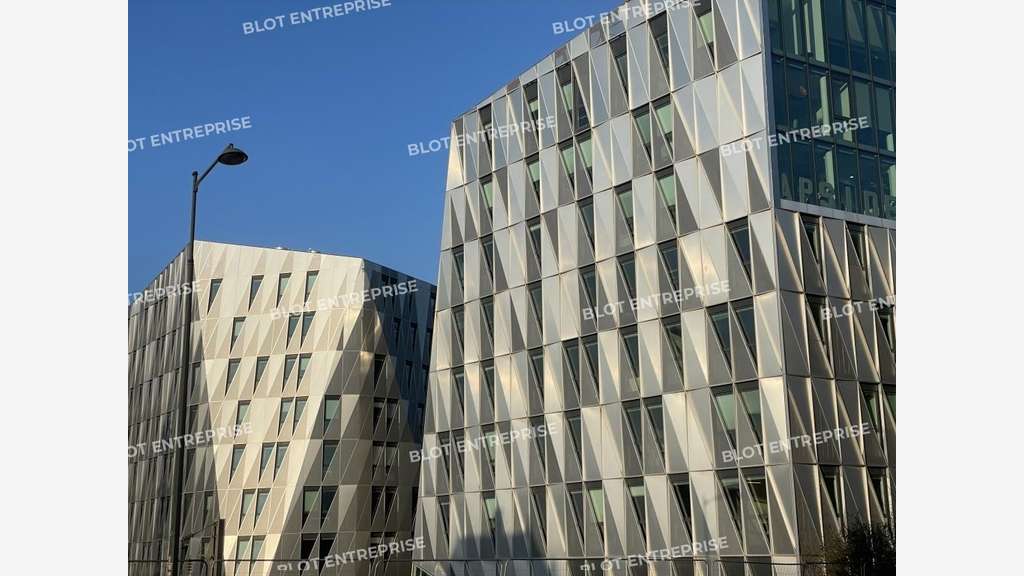 A louer bureaux de 317m² à Rennes Eurorennes