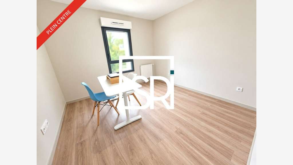 Bureaux de 65m² à louer prox gare SNCF à Riom