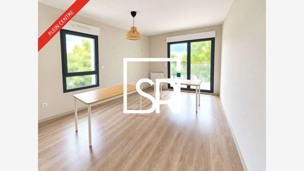 Bureaux de 65m² à louer prox gare SNCF à Riom