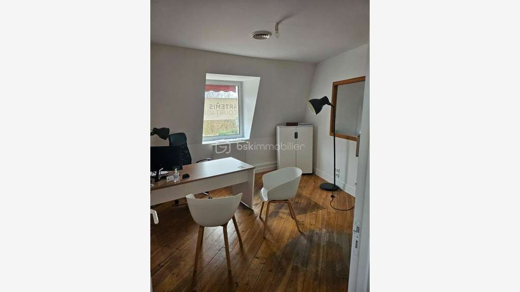 Location bureaux 88m² empl stratégique Rochecorbon