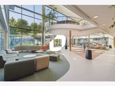 A louer Bureaux 639m² Roissy en france
