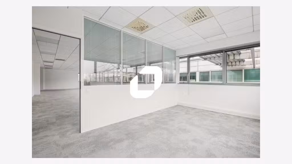 A louer Bureaux 250m² Roissy en france