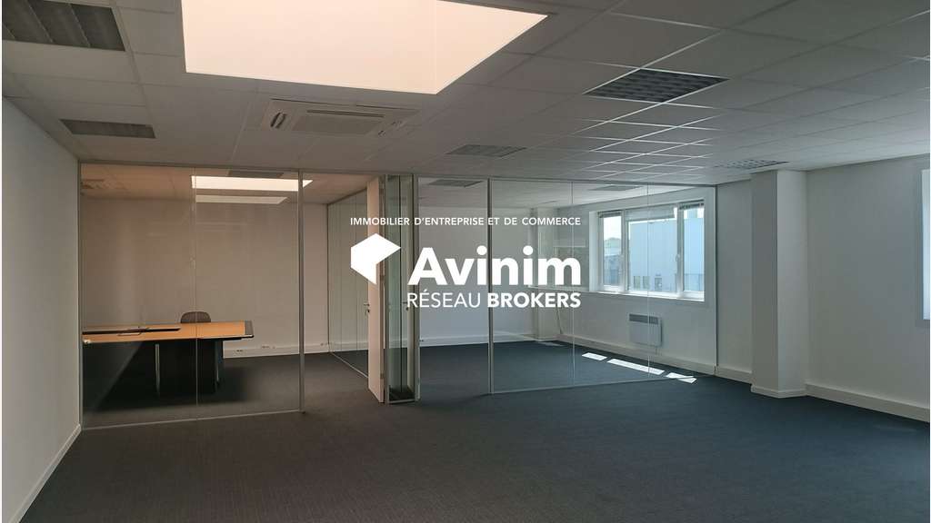 A louer bureaux de 96 à 2000m² à Roncq CIT