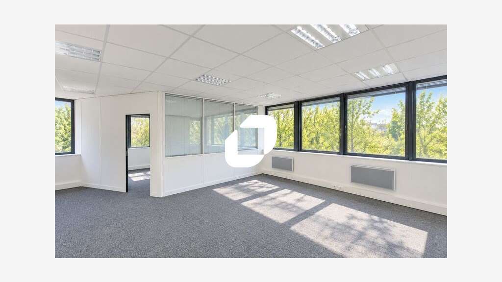 A louer Bureaux 160m² Rosny sous bois
