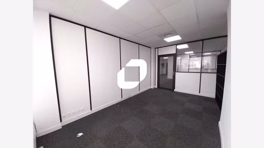 A louer Bureaux 9160m² Rosny sous bois