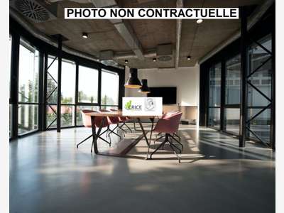 A louer bureaux 12m² à Royan